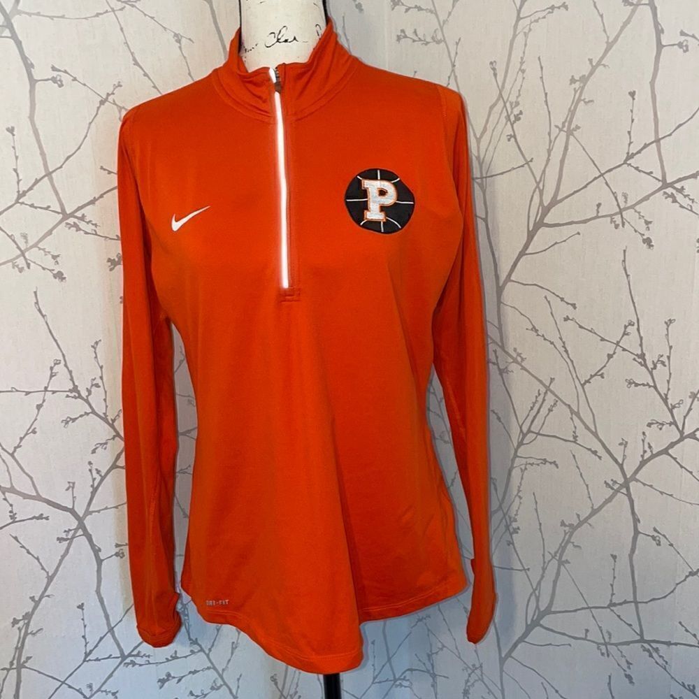 Nike Dri-Fit Sweater, Size Large‎